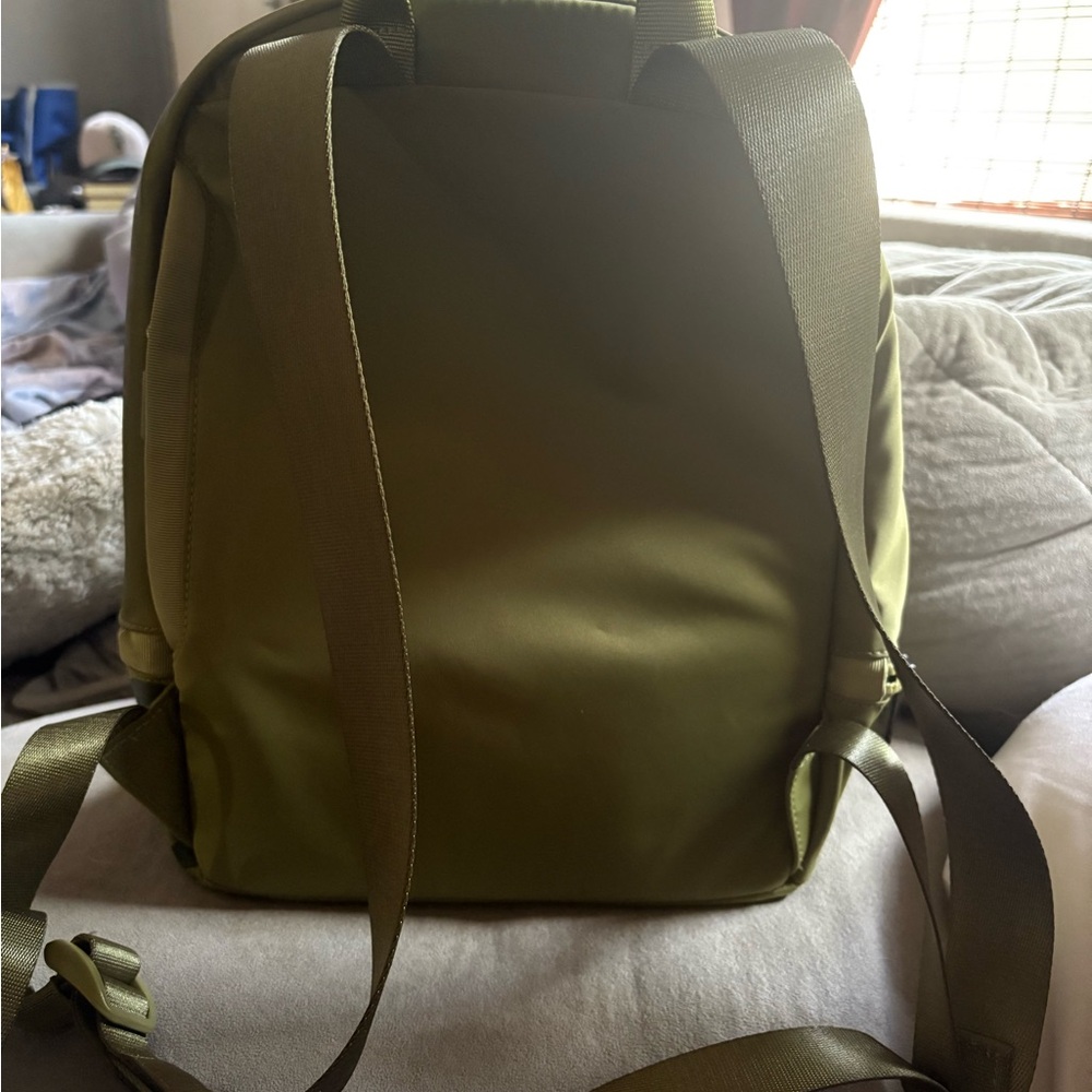 Lululemon Backpack - Picture 2 of 9